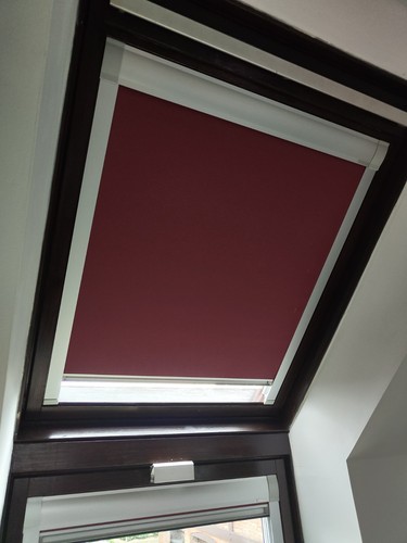 Black out blind for velux - black,