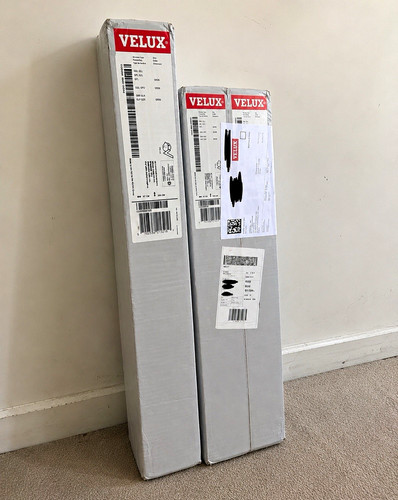 Genuine velux solar - 3,